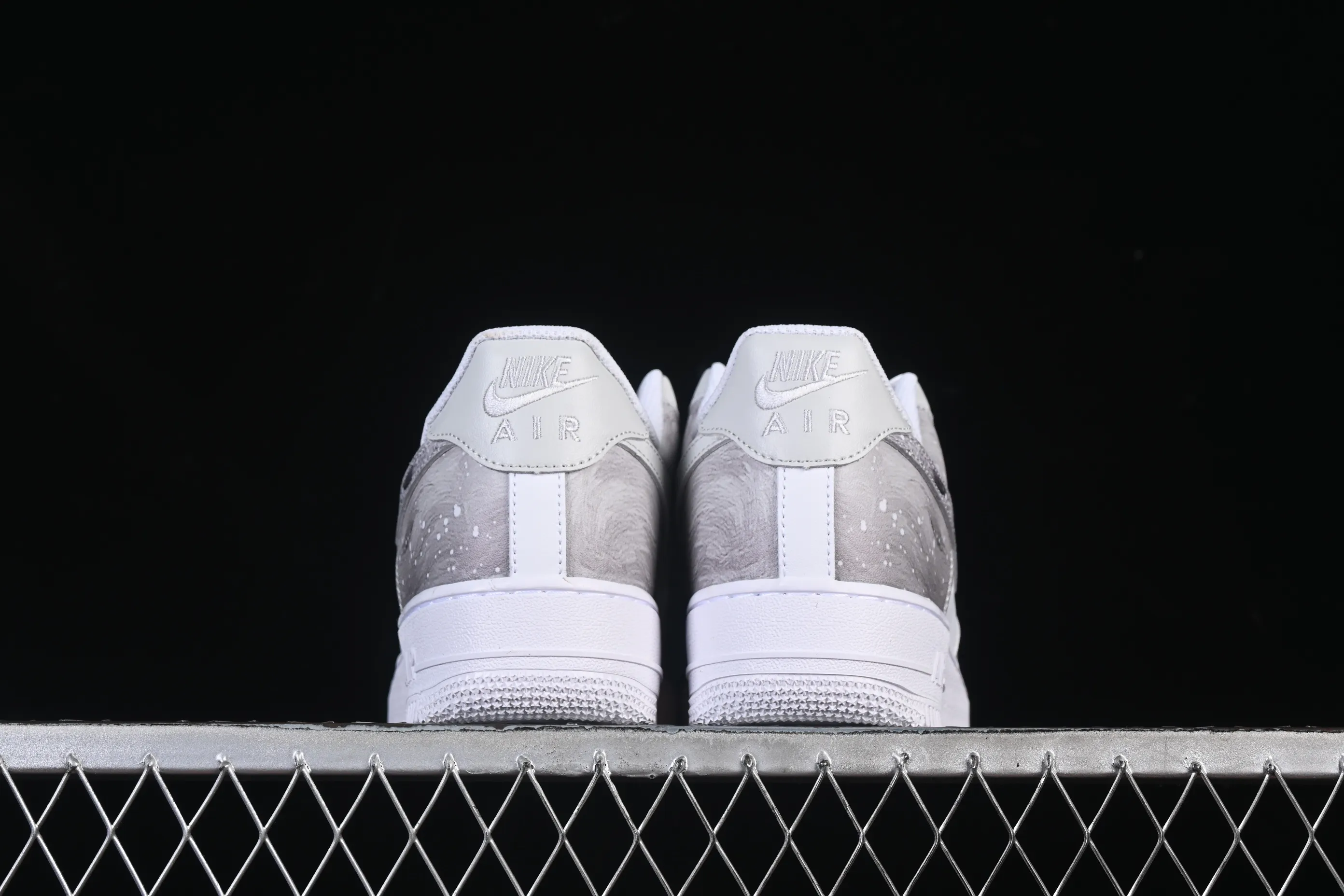 All categories Nk Air Force 1 Air Force series Nk Air Force 1 Low Air Force low top Nike Air Force 1'07 Low Two-dimensional theme Galaxy sequence Air Force 1 low-top casual sneakers ZH0316-131
